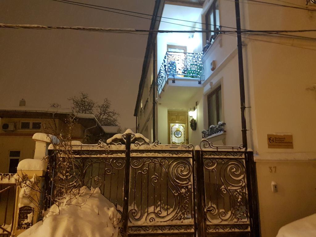Bucharest Cazare Exterior foto